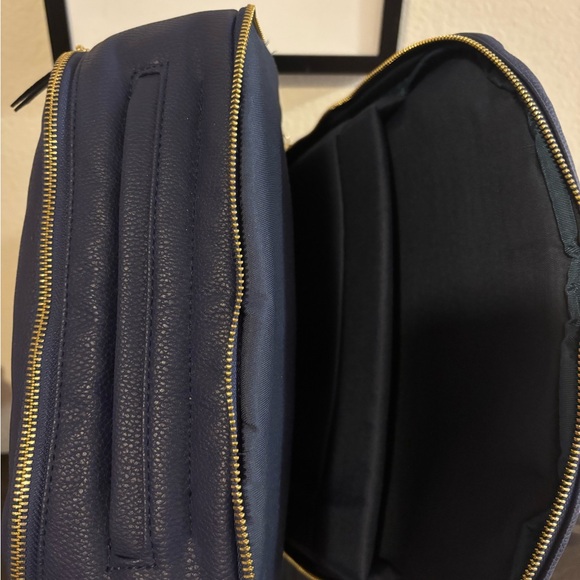 Stylish Blue Backpack - Picture 4 of 5